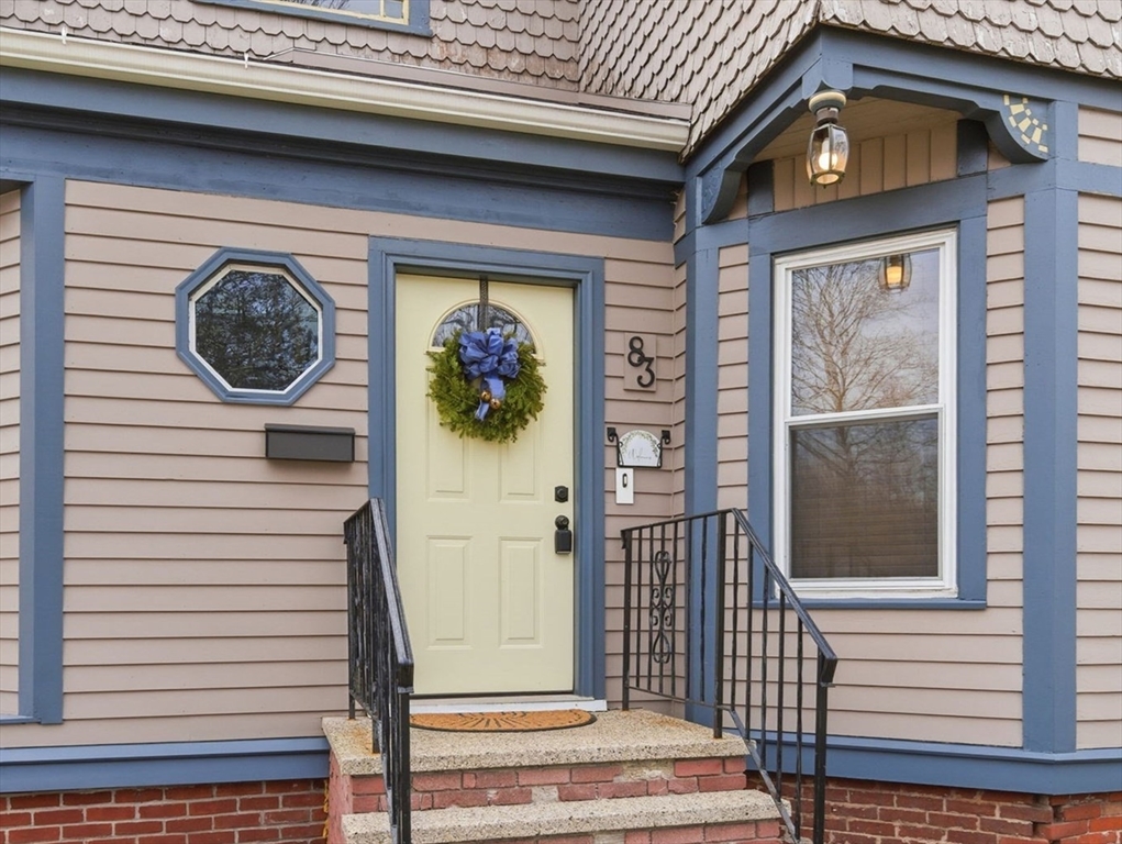 83 Greenwood St