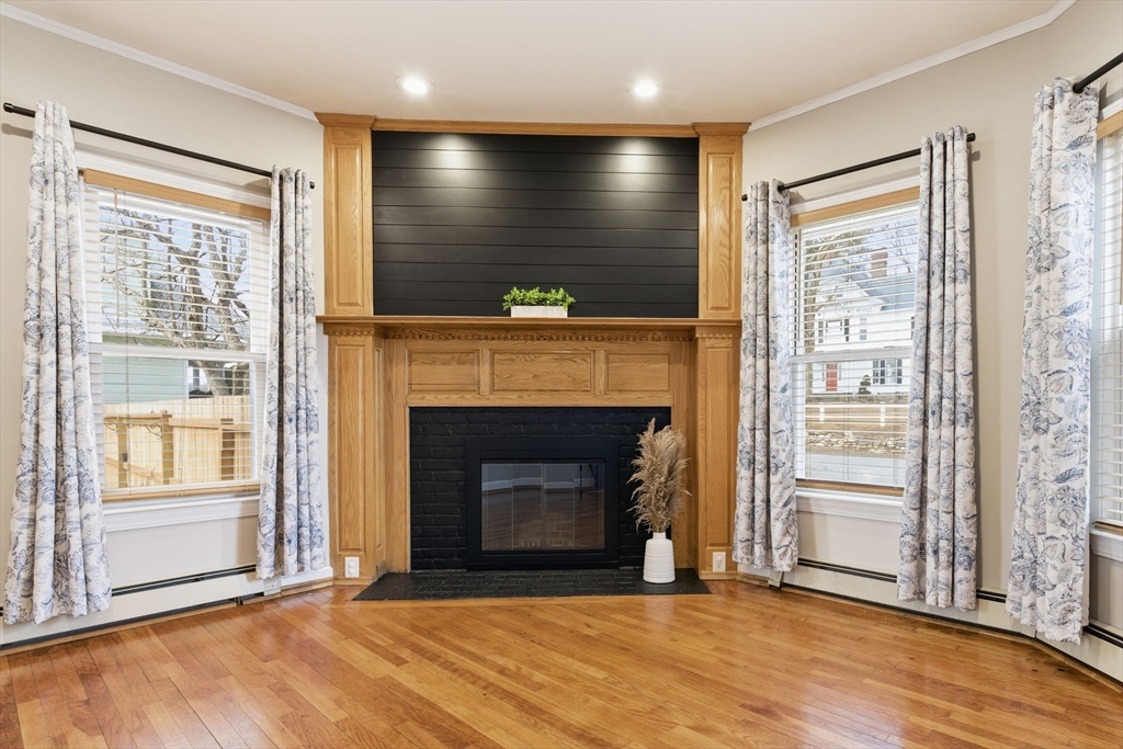 83 Greenwood St