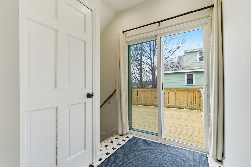 83 Greenwood St