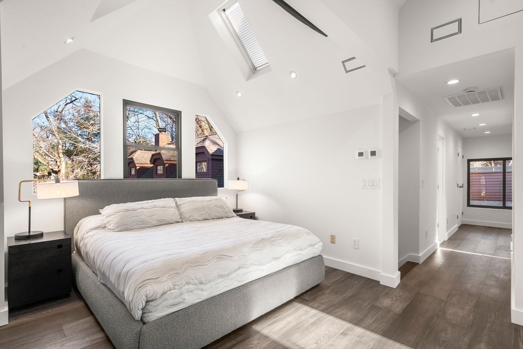 241 Perkins Street # 102 Unit: G-102