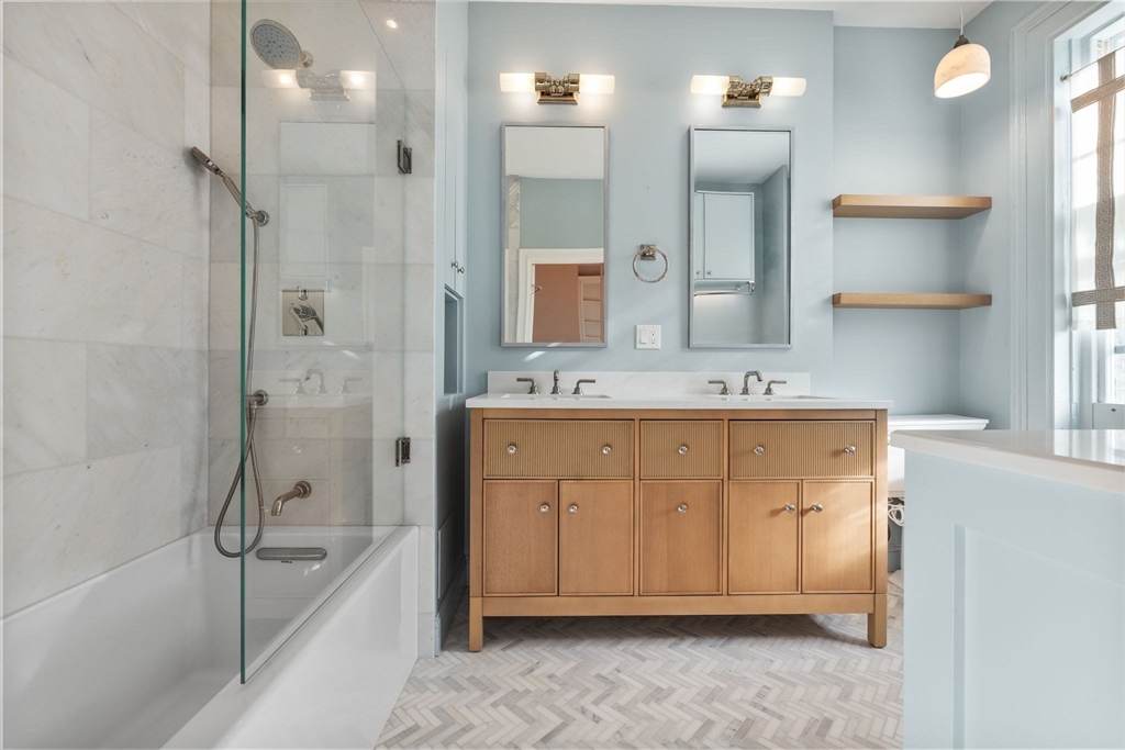 348 Marlborough St # 3