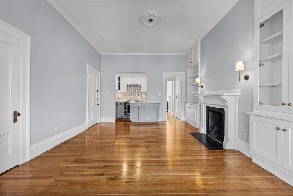 348 Marlborough St # 3