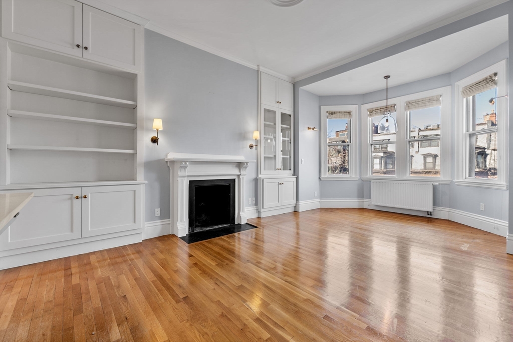 348 Marlborough St # 3