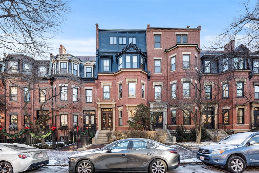 348 Marlborough St # 3