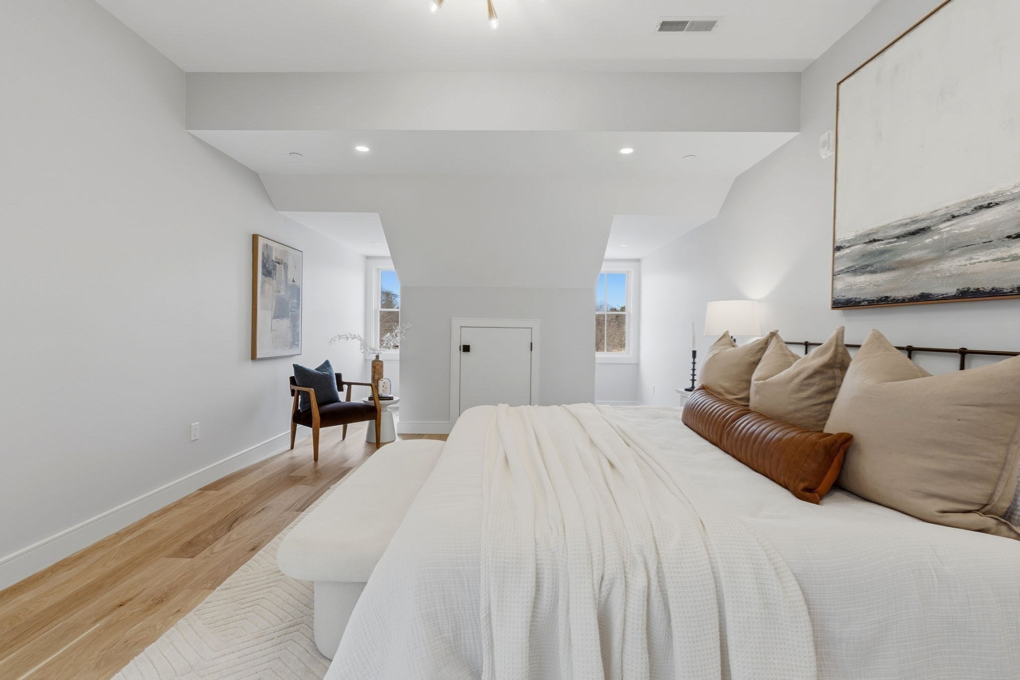 33 Chestnut St # 2