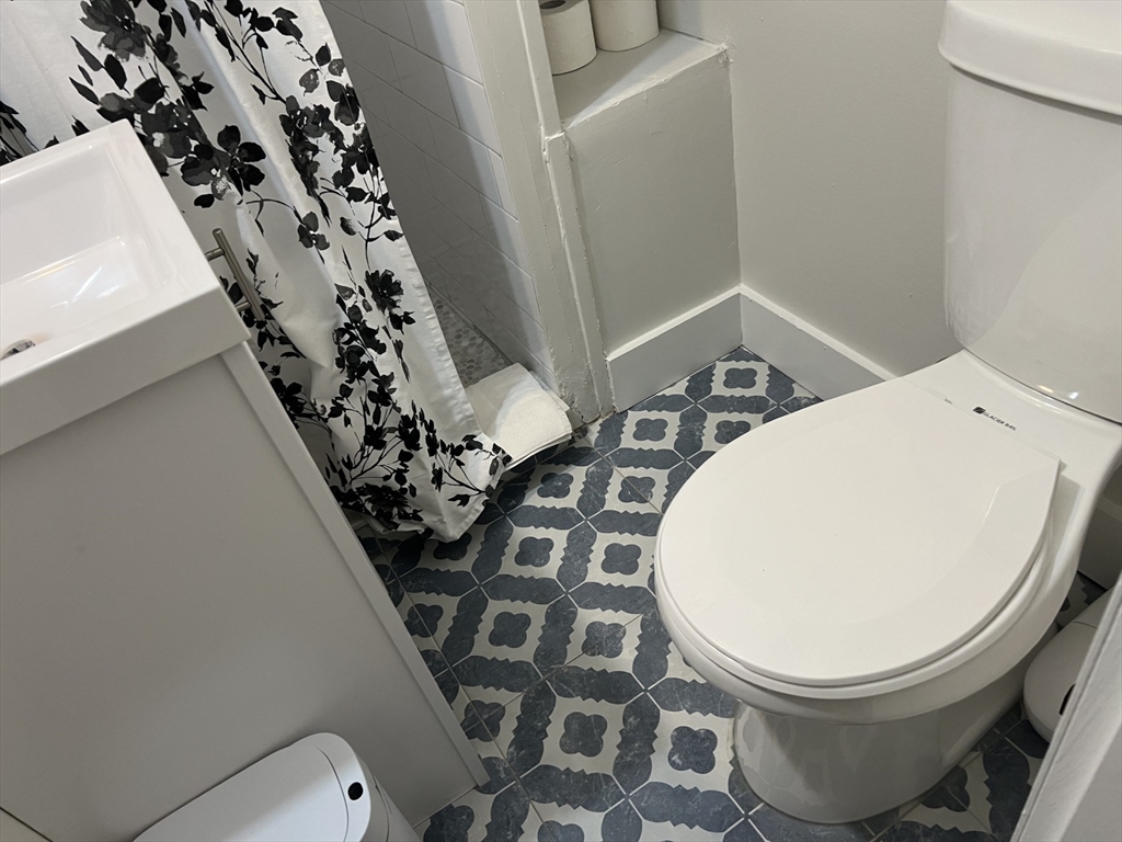 35 Grove Street # 3