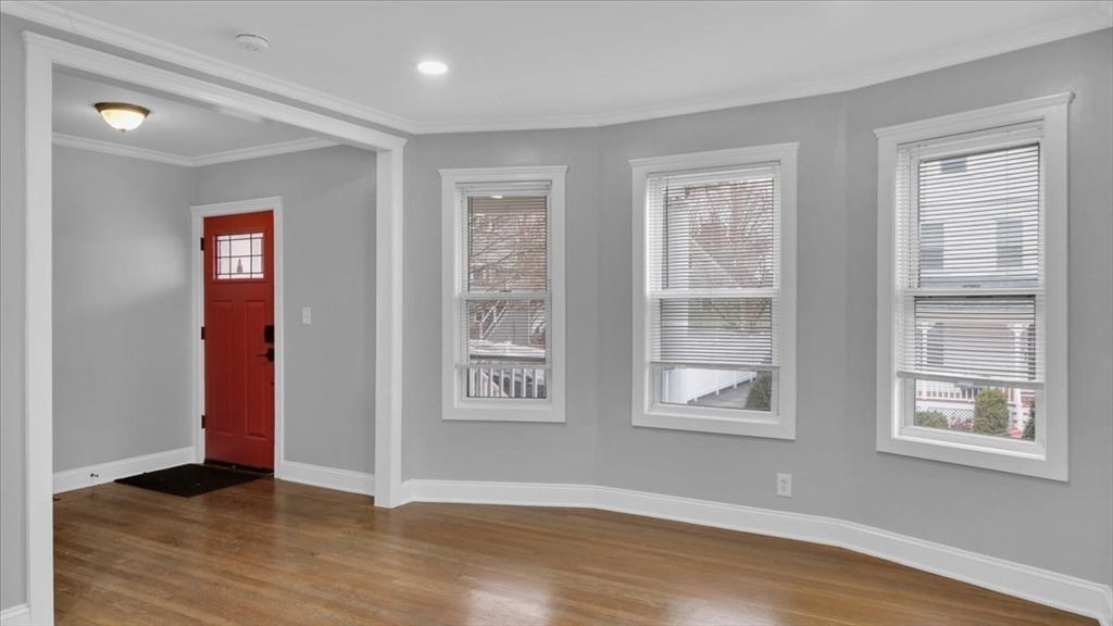 71 Pierce Ave # 1