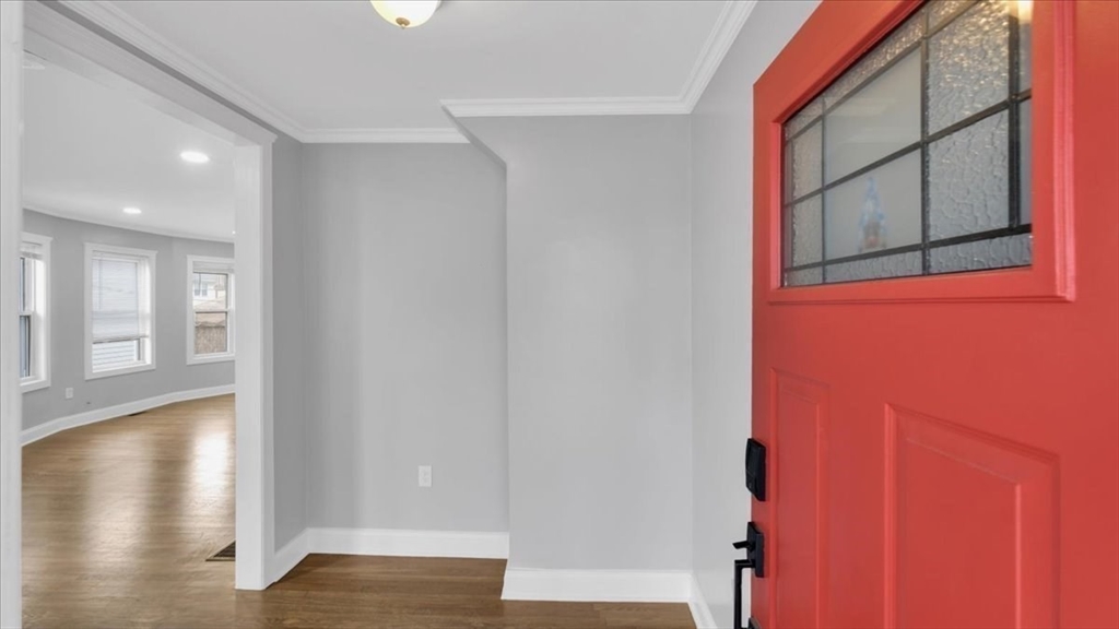 71 Pierce Ave # 1