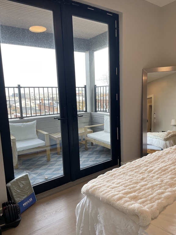400 W Broadway # 405