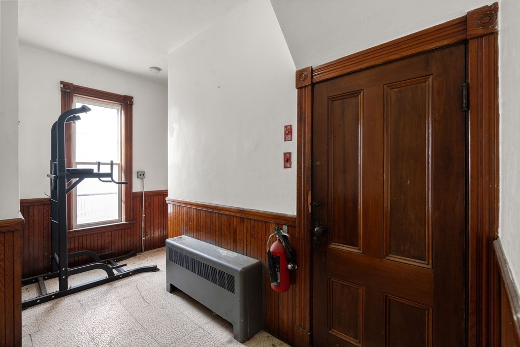 723 Main St
