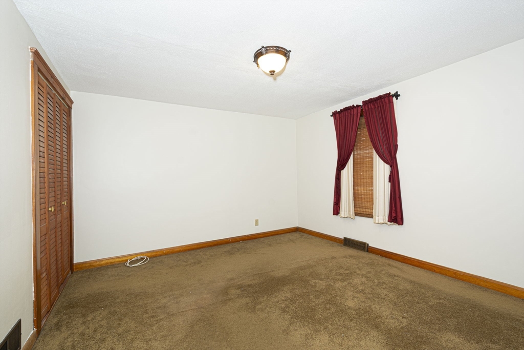 49 Pleasant St