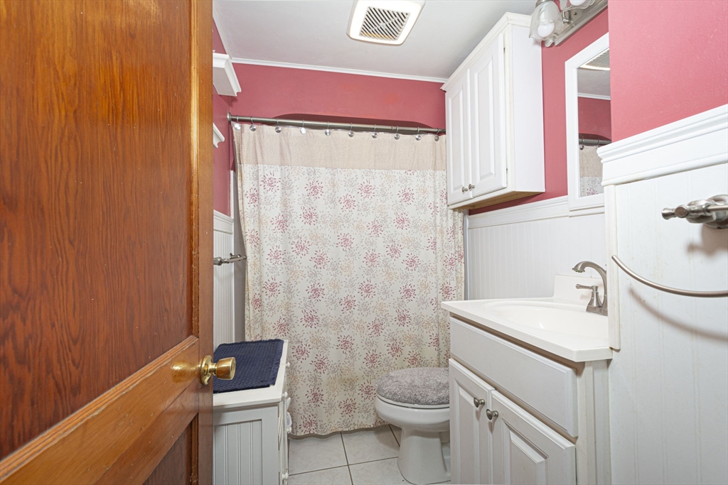 49 Pleasant St