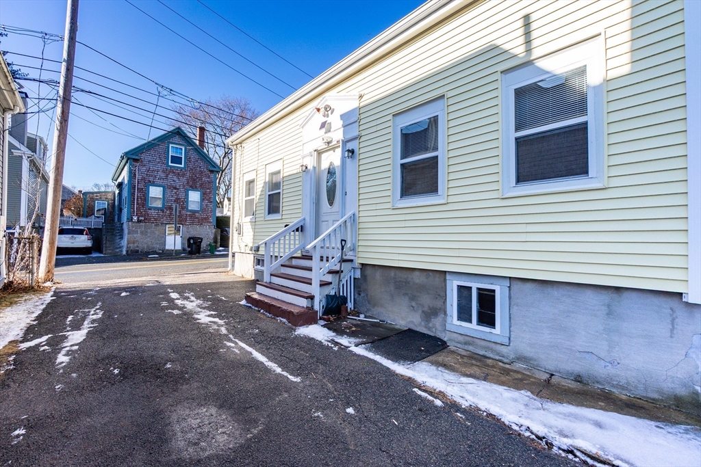 86 Flint Street