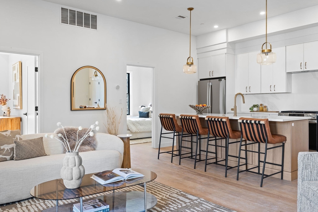 125 Addison Street # 206