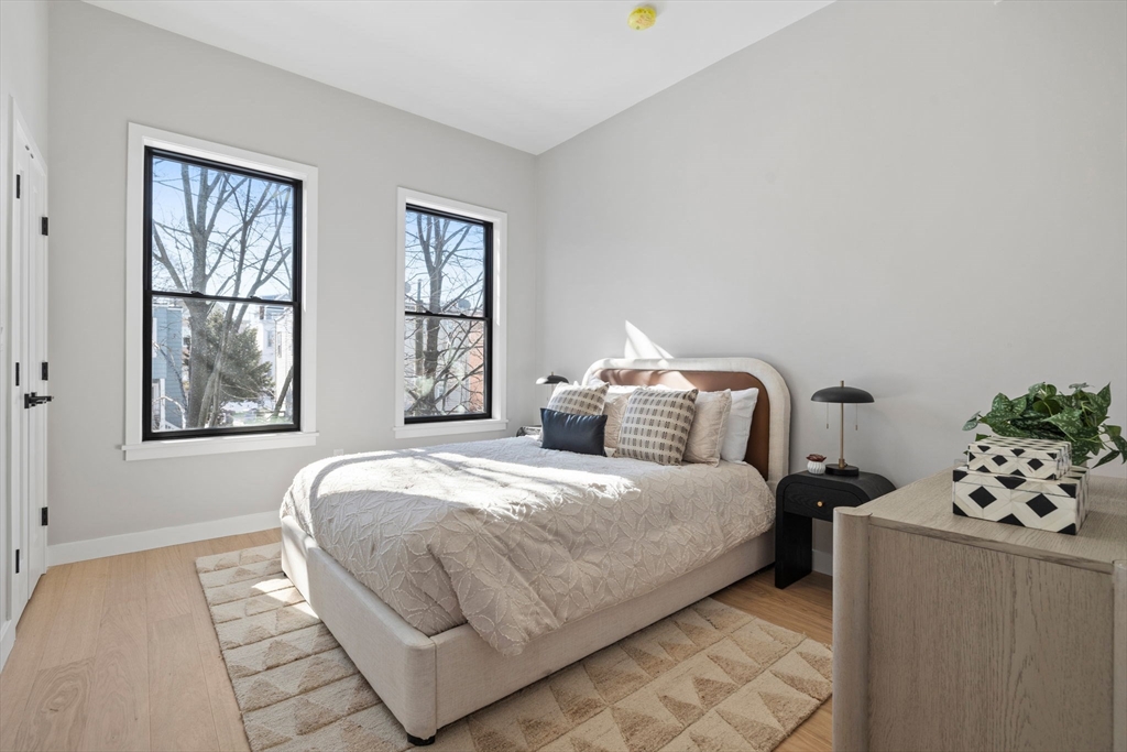 125 Addison Street # 206