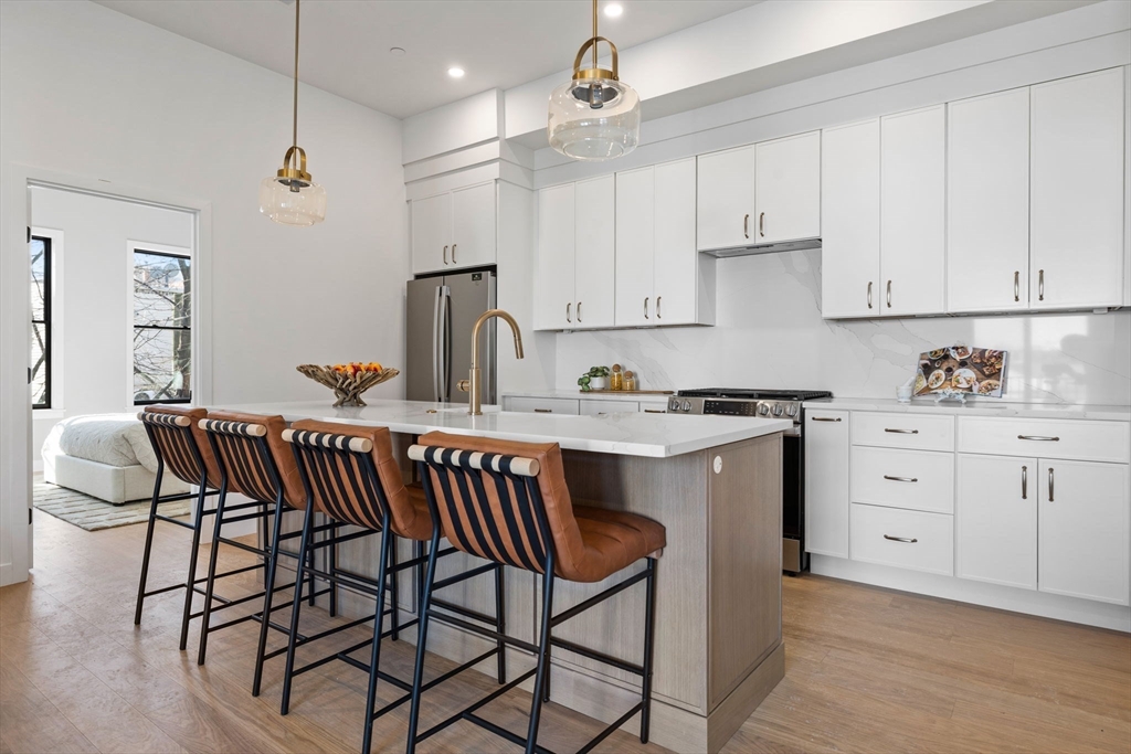 125 Addison Street # 206