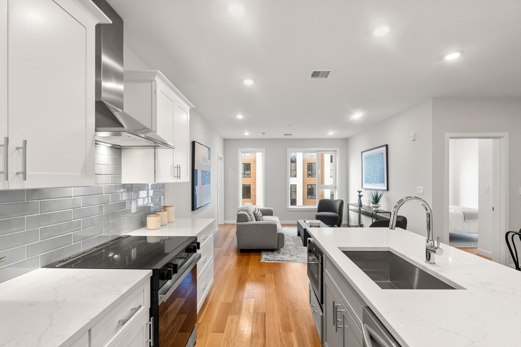 267 Old Colony # 503