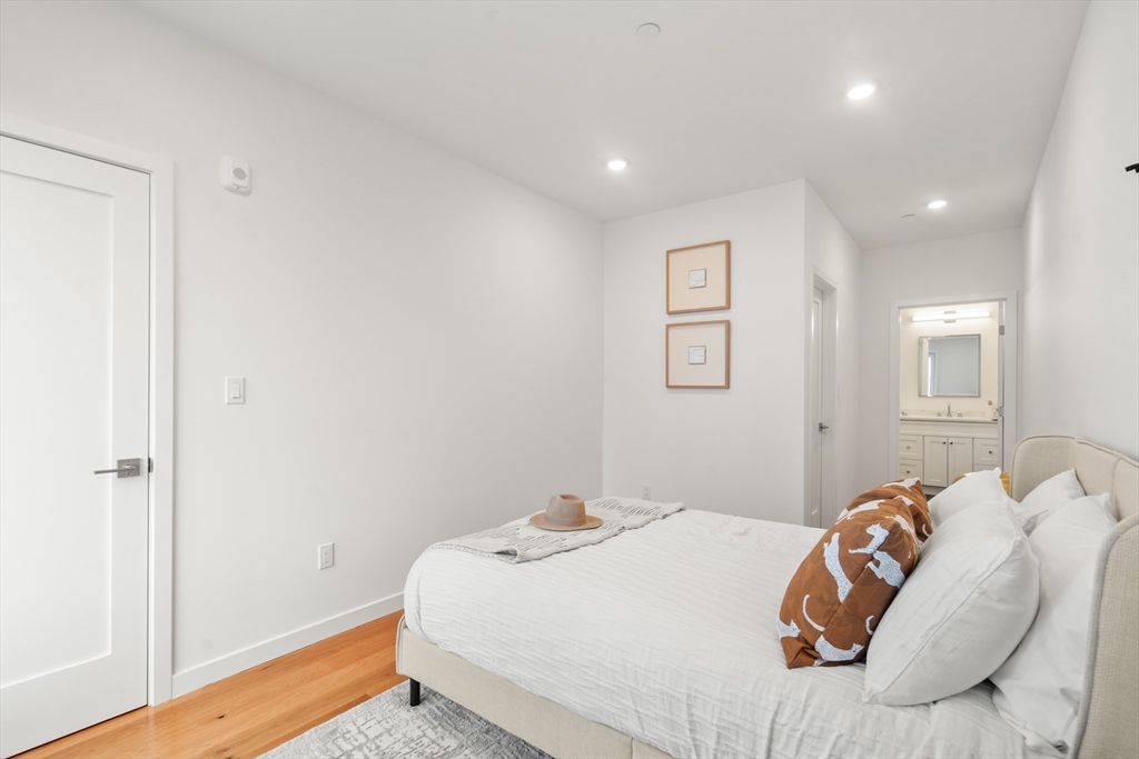 267 Old Colony # 503