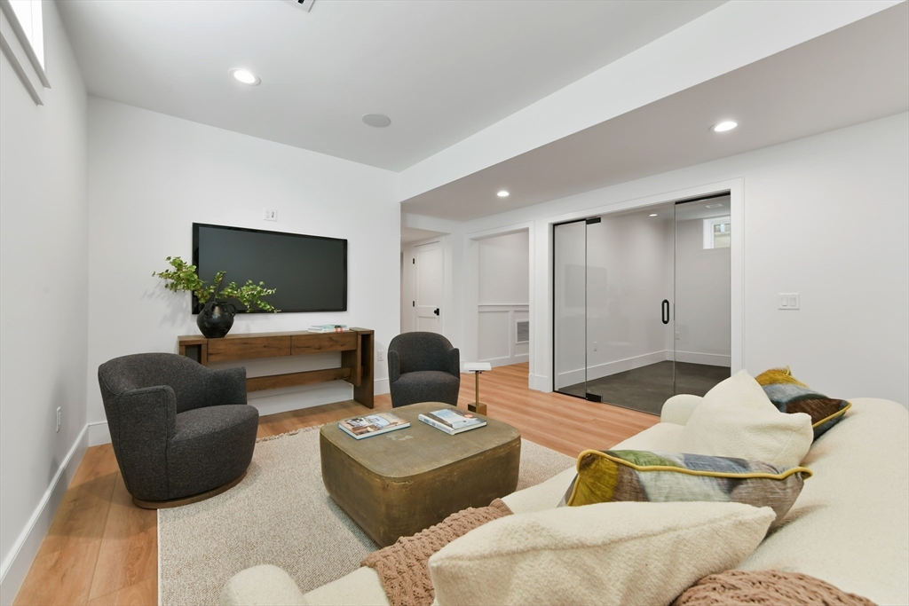 38 Parker Rd