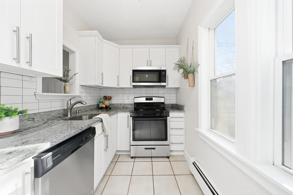 8 Humboldt Ave # 2