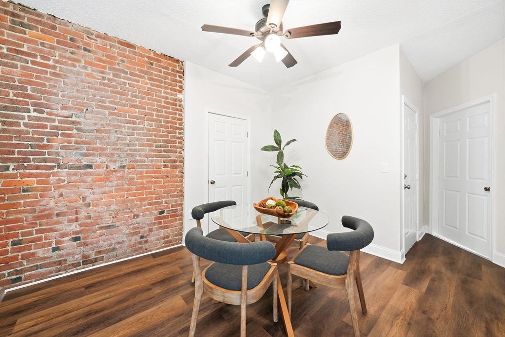 8 Humboldt Ave # 2