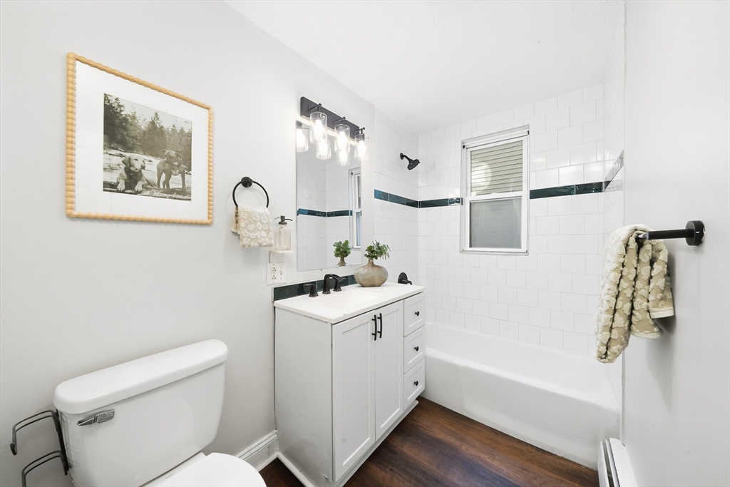 8 Humboldt Ave # 2
