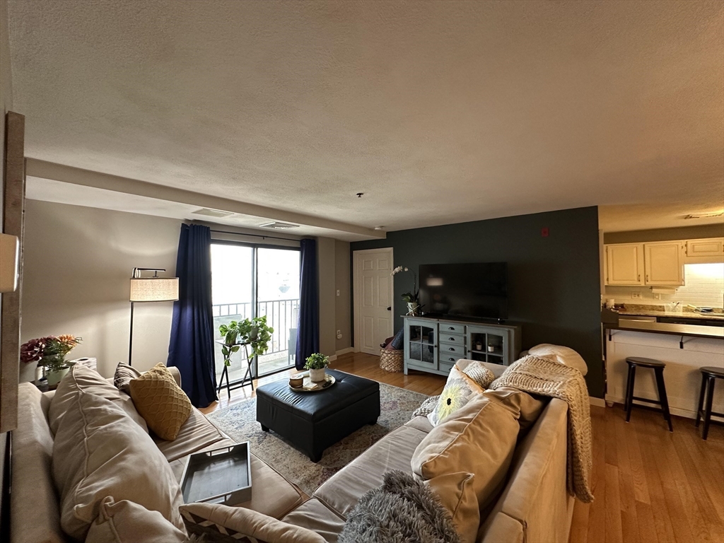39 Parlin Street # 605