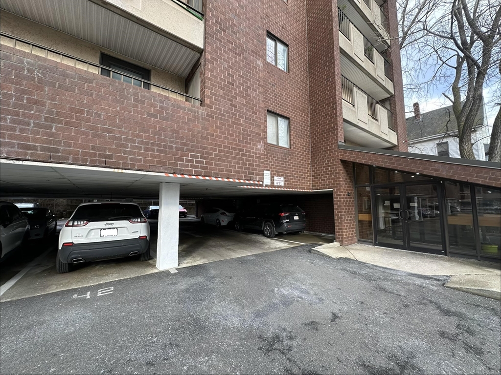 39 Parlin Street # 605