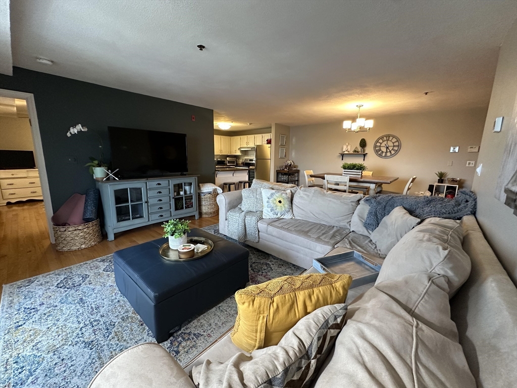 39 Parlin Street # 605