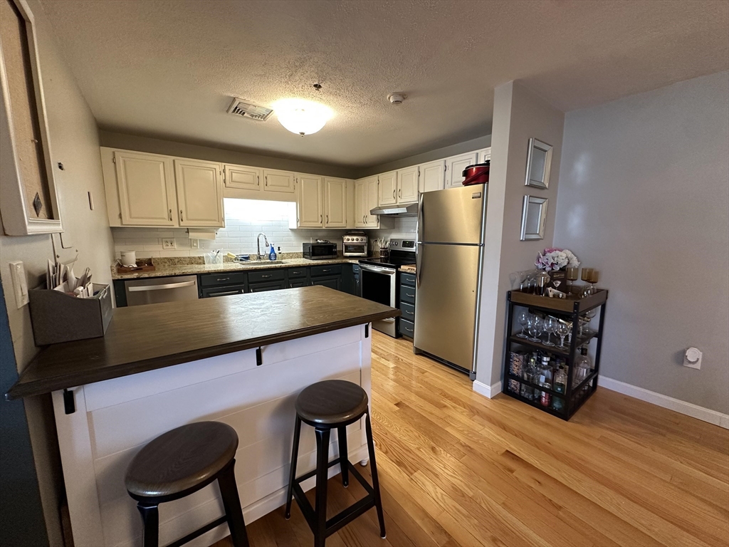 39 Parlin Street # 605