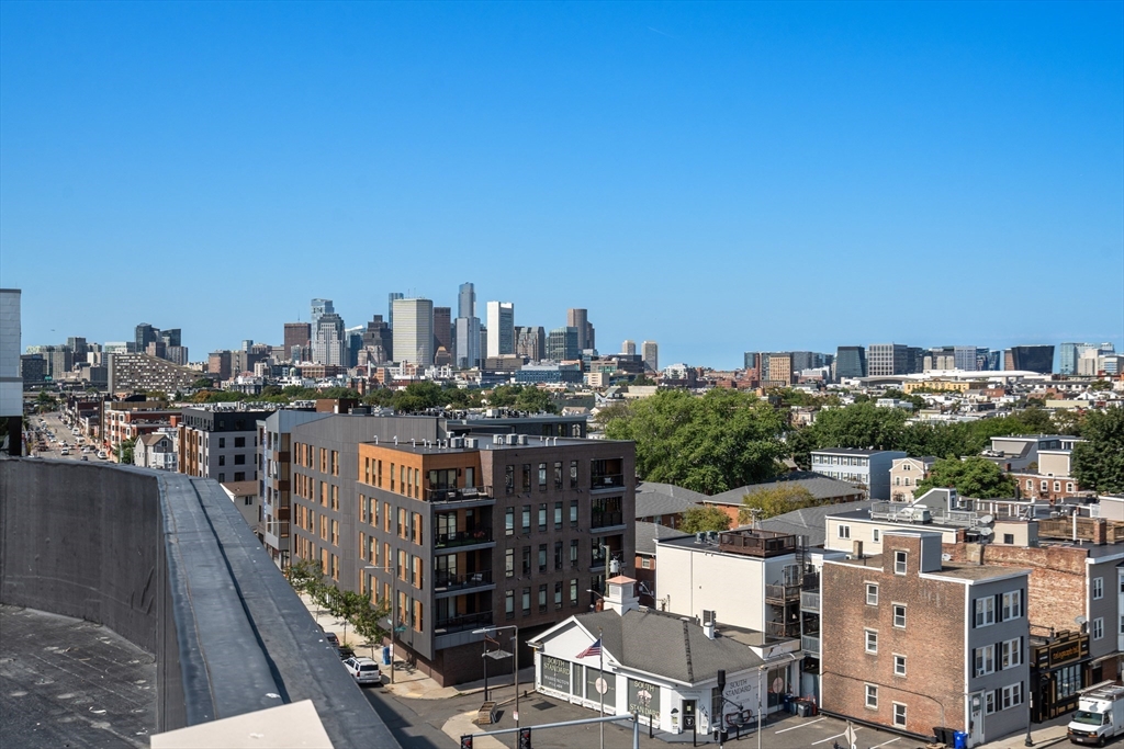 267 Old Colony # 605