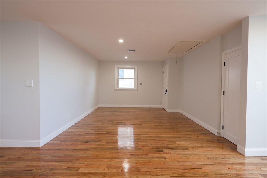 262 East Eagle Street # 2