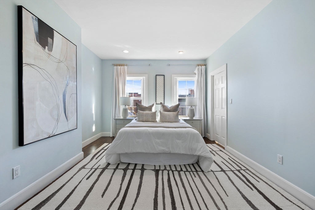 20 Sullivan St # 2