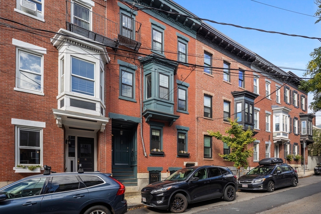 20 Sullivan St # 2
