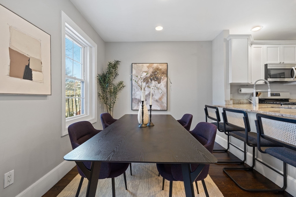 20 Sullivan St # 2