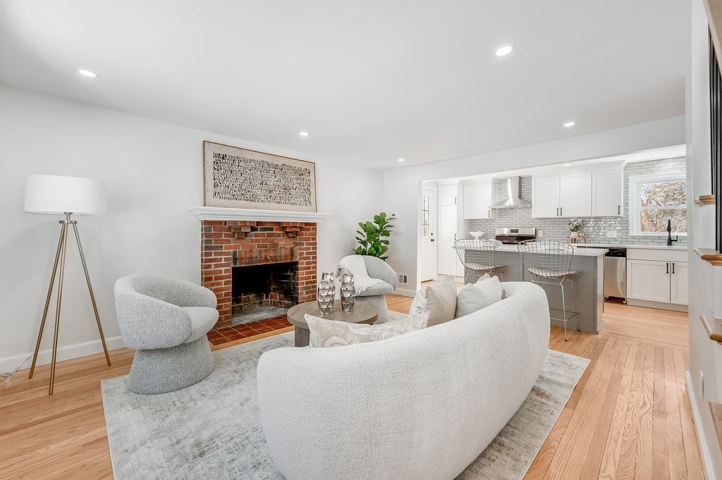 150 Grove St