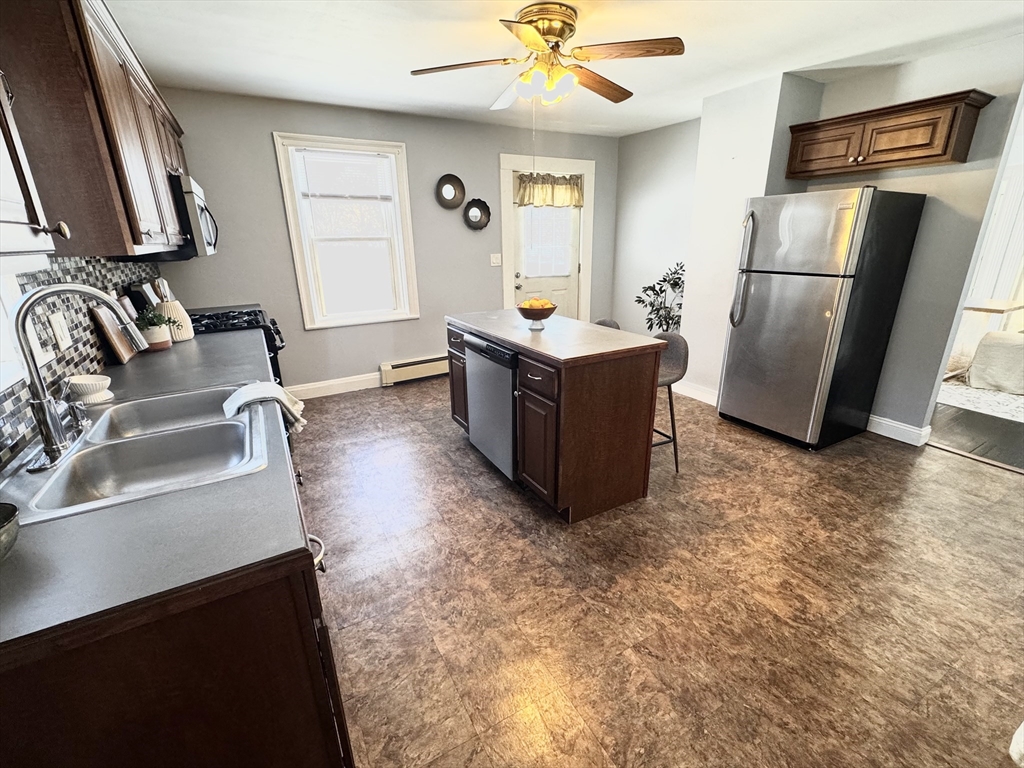 1232 Middleboro Ave