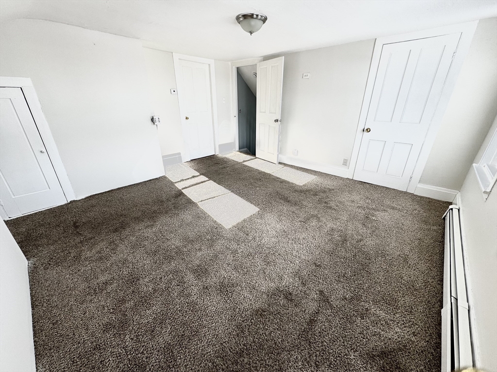 1232 Middleboro Ave
