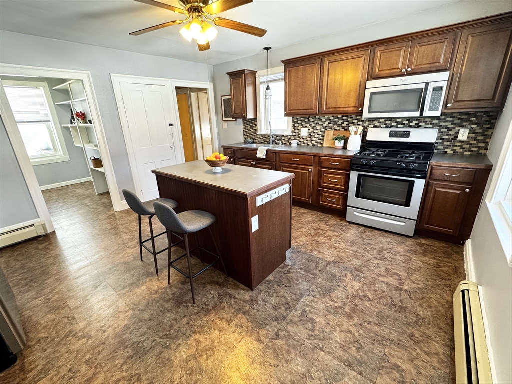 1232 Middleboro Ave