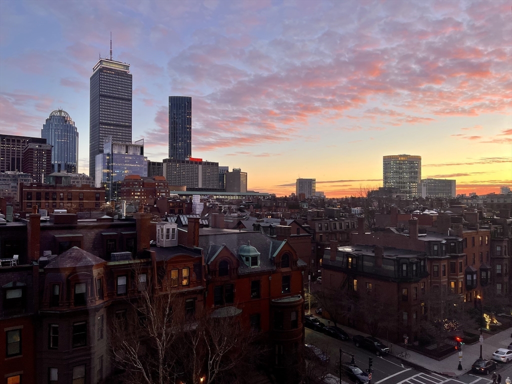 330 Beacon Street # 85C