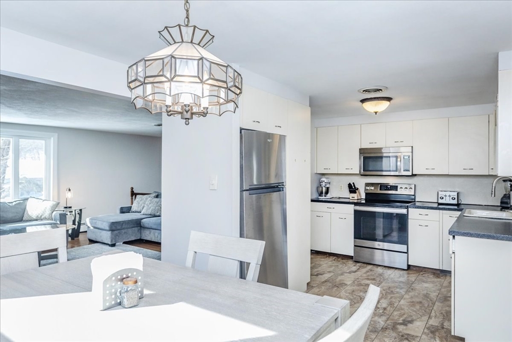 11 Pulver Drive