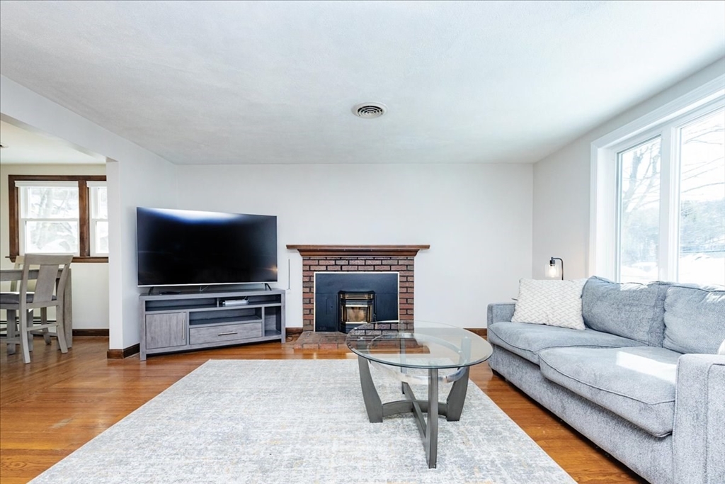 11 Pulver Drive
