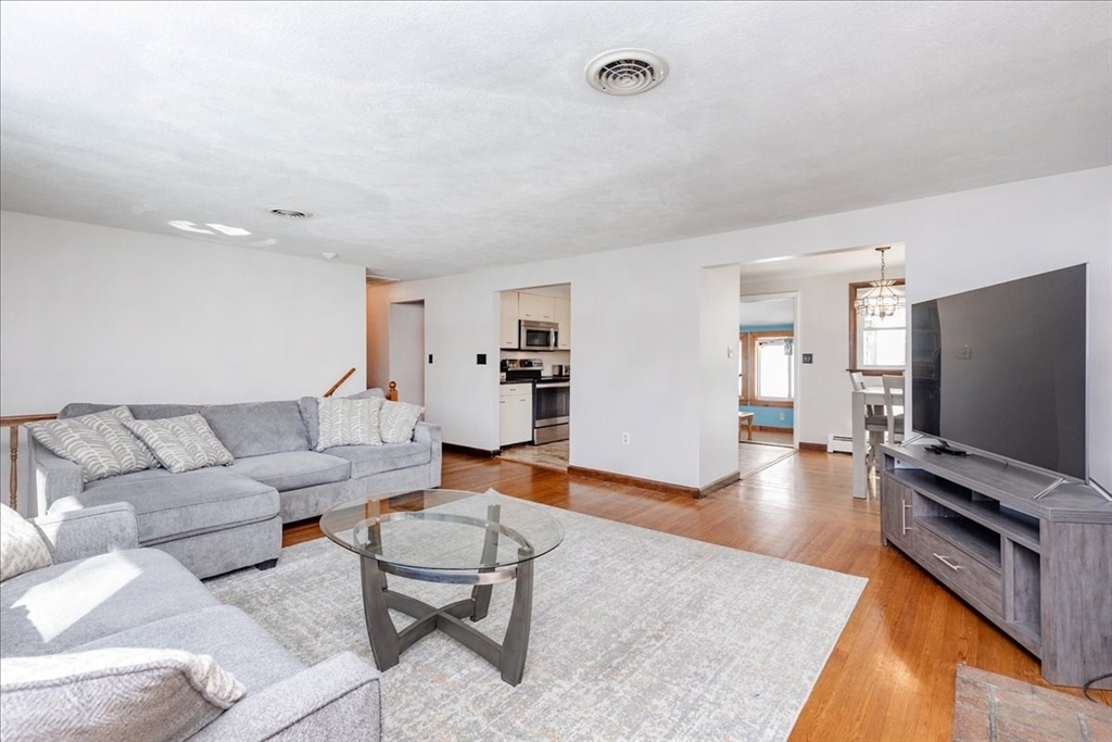 11 Pulver Drive