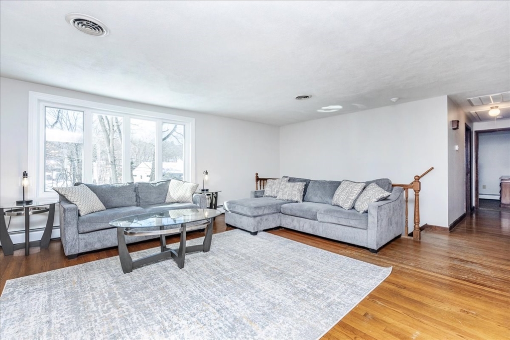 11 Pulver Drive