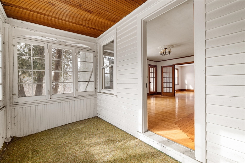 57 Old Sturbridge Rd