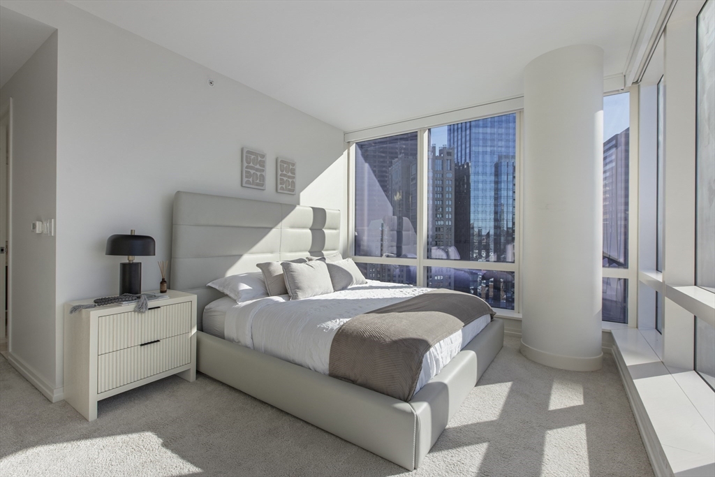 1 Frankiln St # U2310