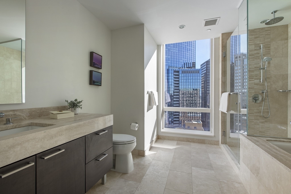 1 Frankiln St # U2310