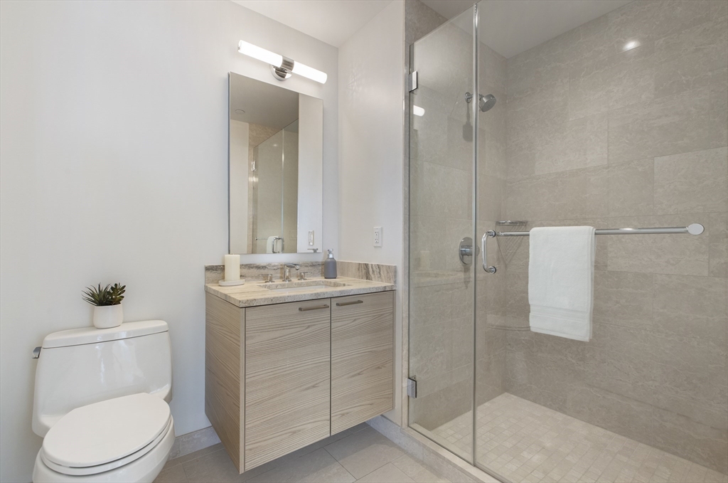 1 Frankiln St # U2310