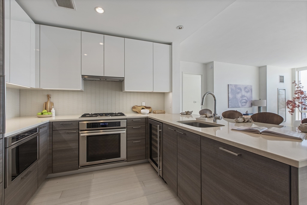 1 Frankiln St # U2310