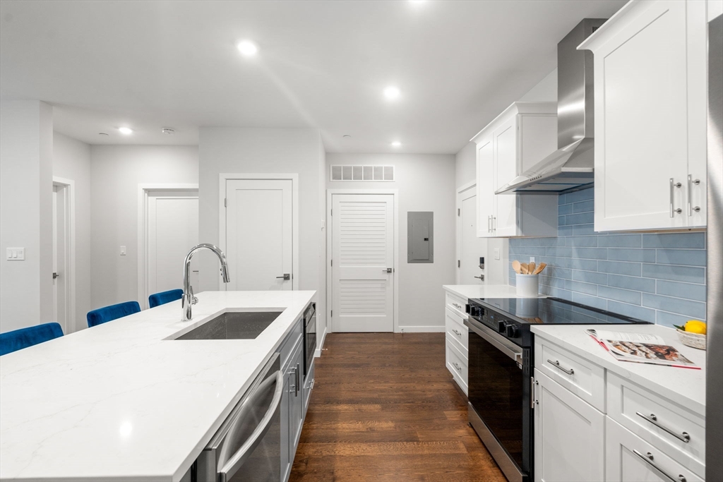 267 Old Colony # 313